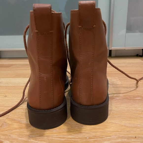 Madewell Evelyn Lace-Up Ankle Boot - Picture 5 of 7